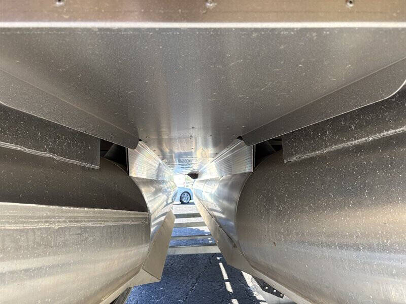 2020 Bennington SX 24