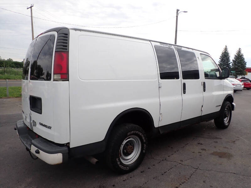 2000 Chevrolet Express G3500