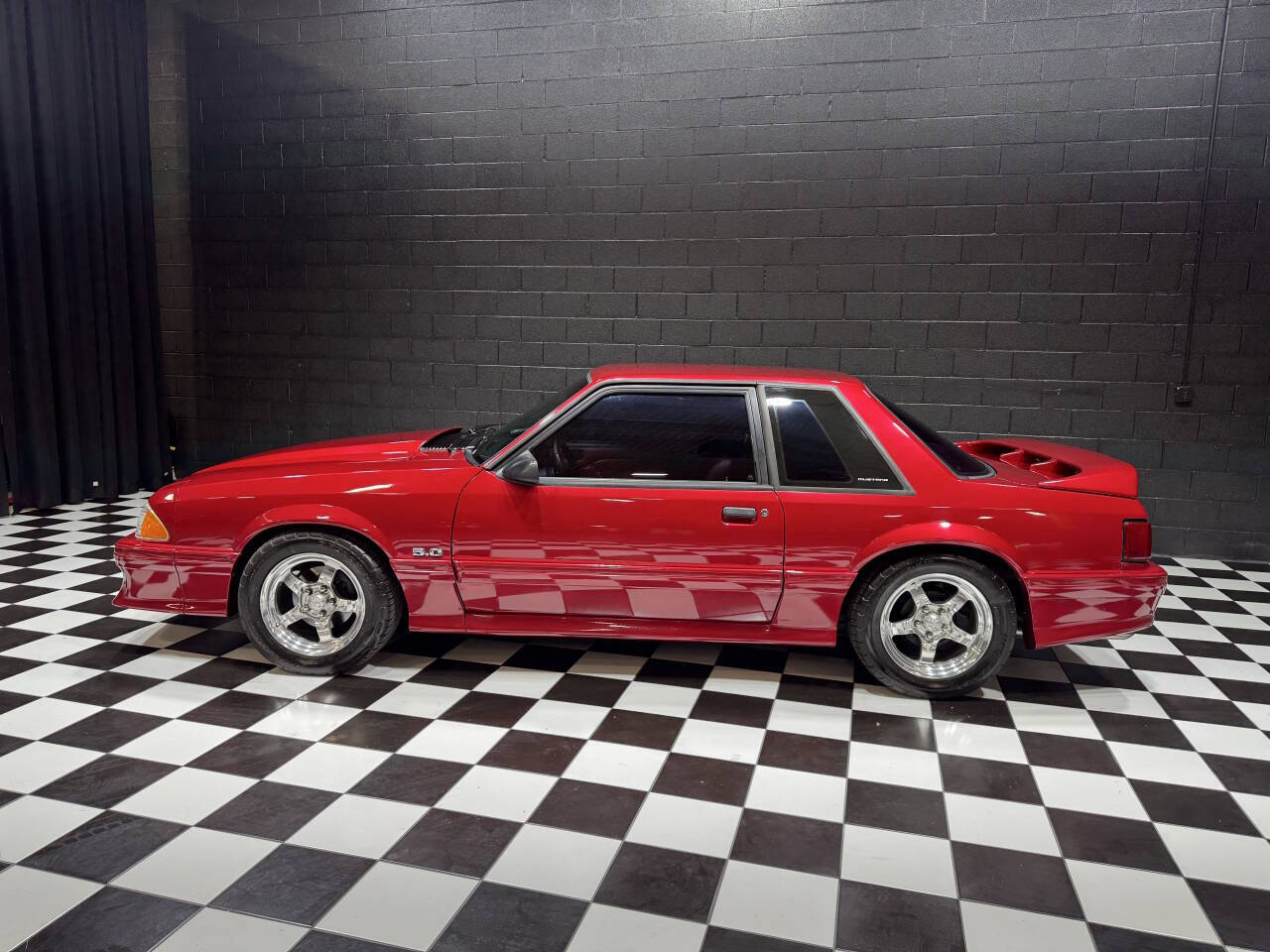 1991 Ford Mustang 6
