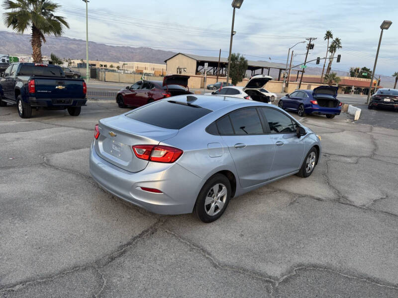 2018 Chevrolet Cruze LS Auto