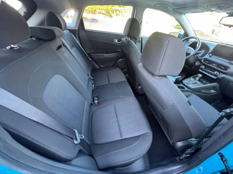 2023 Hyundai Kona SEL