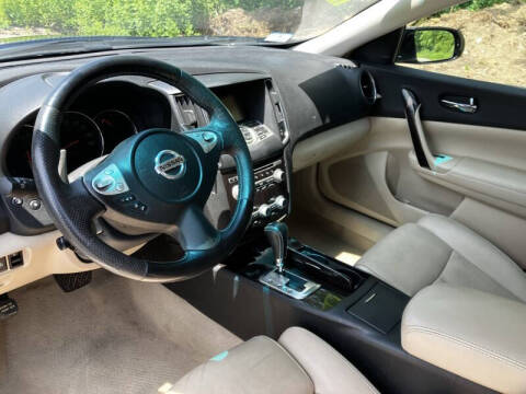 2014 Nissan Maxima