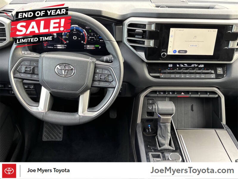 2025 Toyota Sequoia SR5