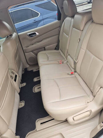 2014 Nissan Pathfinder SL