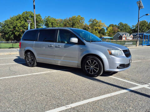 2014 Dodge Grand Caravan SXT 30th Anniversary