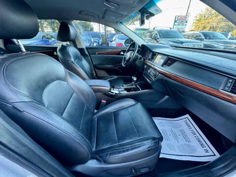 2017 Kia Cadenza Limited