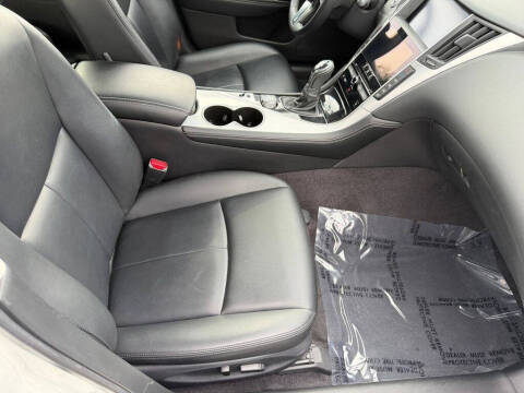 2021 Infiniti Q50 Luxe