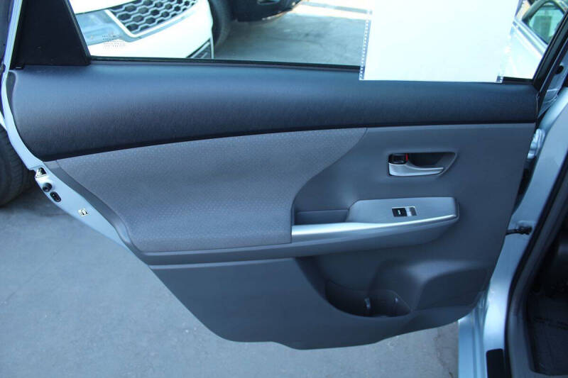 2012 Toyota Prius v Three