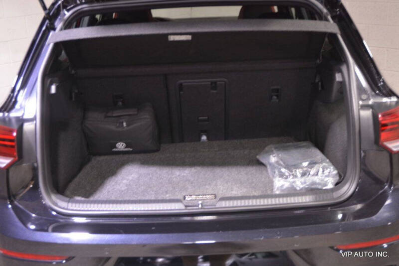 2023 Volkswagen Golf GTI S