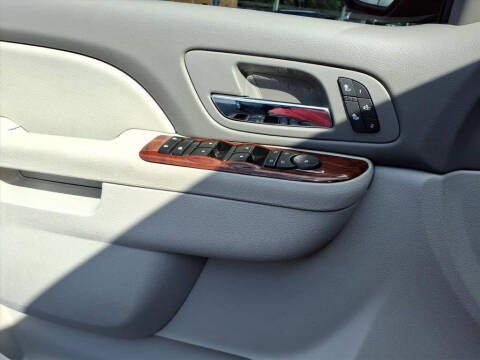 2013 Chevrolet Suburban LT