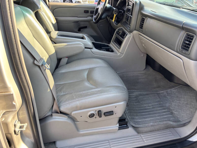 2005 Chevrolet Avalanche 1500 LT