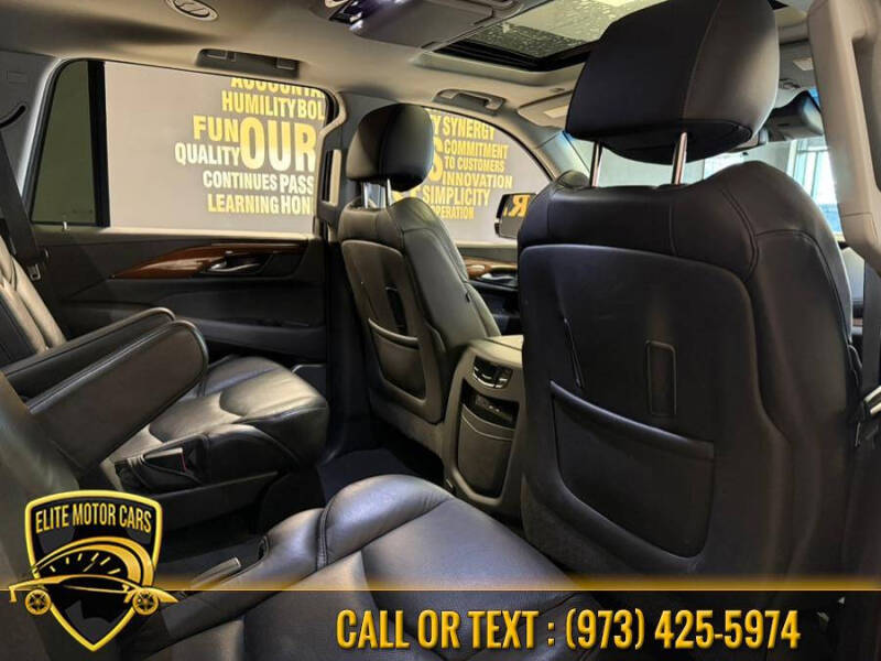 2019 Cadillac Escalade Luxury