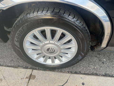 2010 Mercury Grand Marquis LS