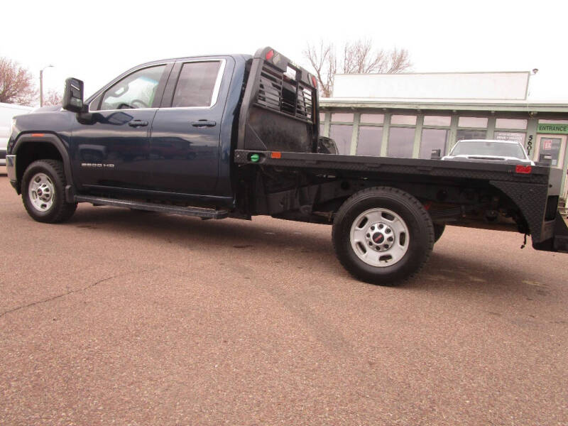 2022 GMC Sierra 2500HD SLE's photo