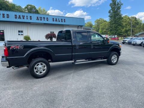 2014 Ford F-350 Super Duty for sale at Ted Davis Auto Sales in Riverton WV