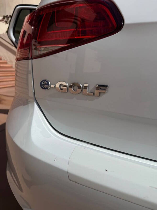 2016 Volkswagen e-Golf SE