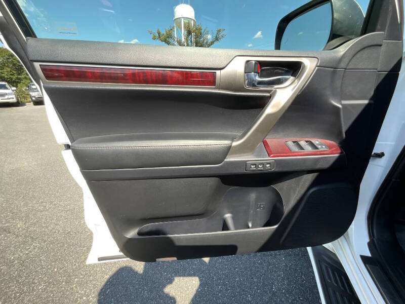 2016 Lexus GX 460 Luxury