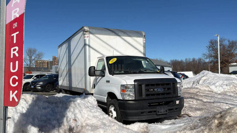 2023 Ford E-Series
