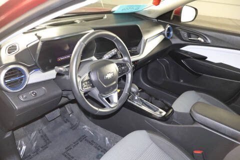 2024 Chevrolet Trax LT