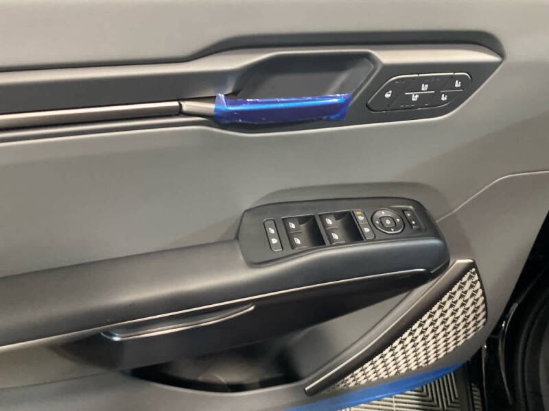 2026 Kia EV9 Wind