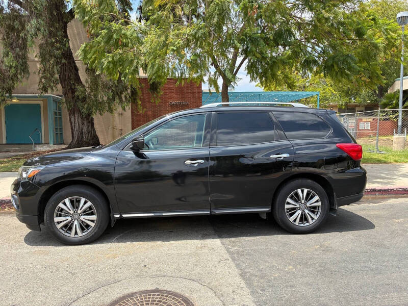 2018 Nissan Pathfinder S