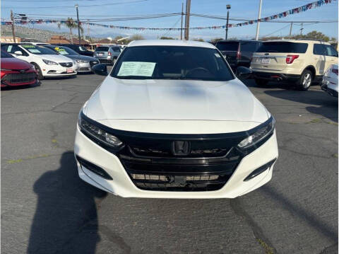 2019 Honda Accord for sale at Dealers Choice Inc in Farmersville CA