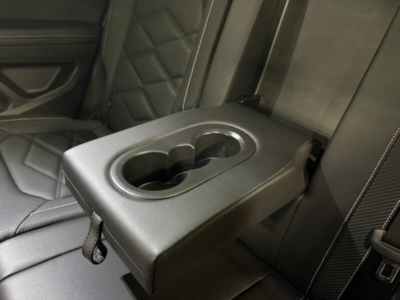 2024 Volkswagen Atlas Cross Sport SE 4Motion