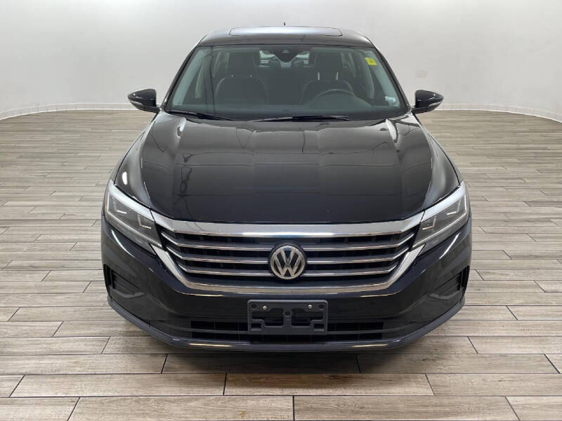 Used 2022 Volkswagen Passat Limited Edition with VIN 1VWBA7A38NC001794 for sale in Florissant, MO