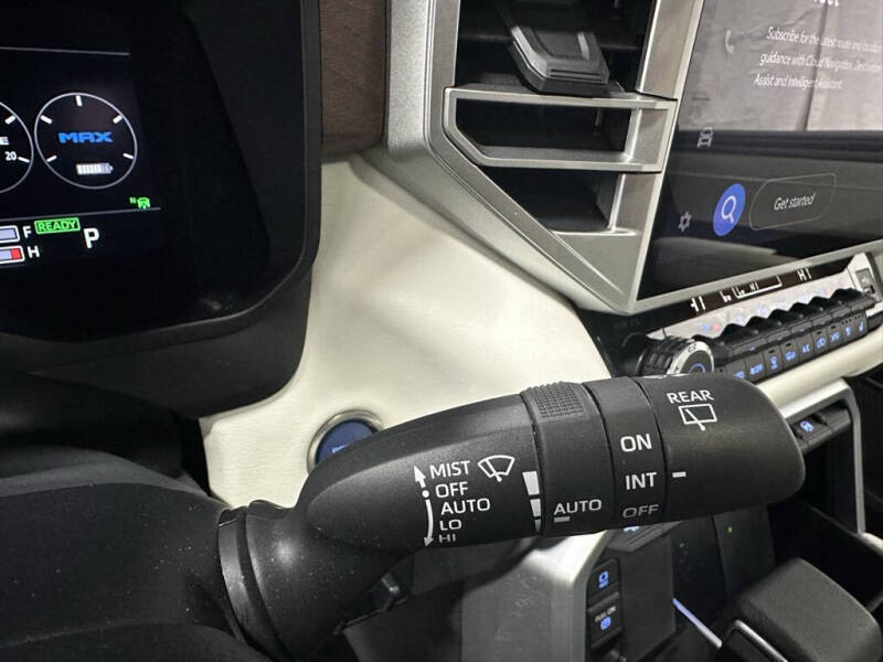 2024 Toyota Sequoia Capstone