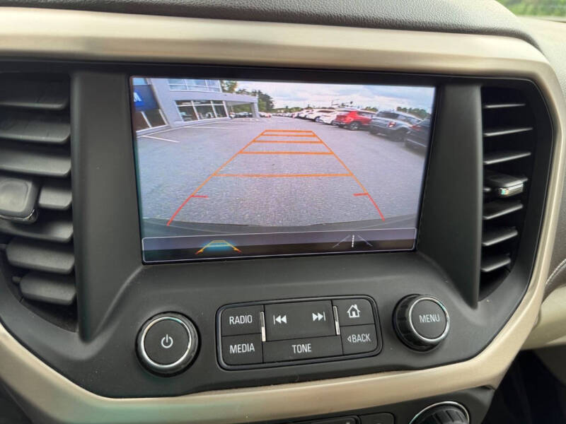 2017 GMC Acadia Denali