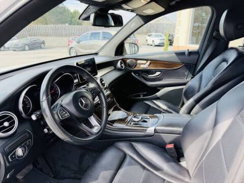 2017 Mercedes-Benz GLC GLC 300