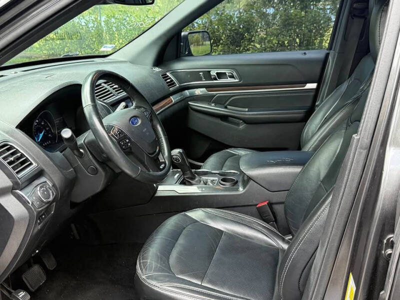 2019 Ford Explorer Limited