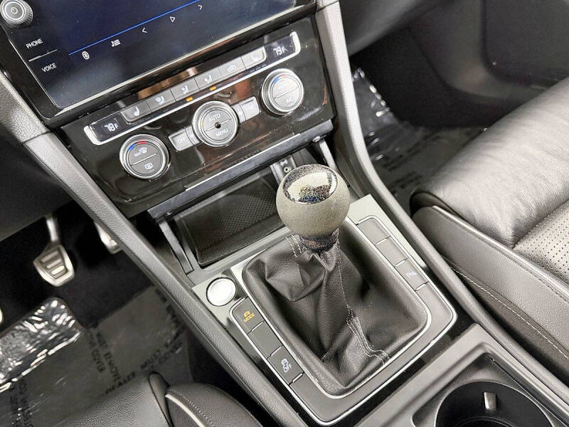 2018 Volkswagen Golf R 4Motion
