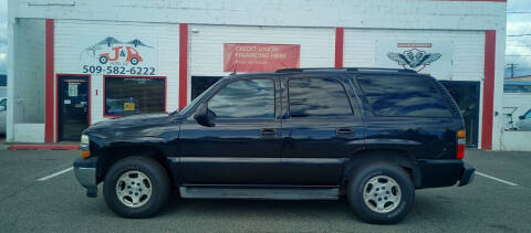 2005 Chevrolet Tahoe for sale at J & R AUTO LLC in Kennewick WA