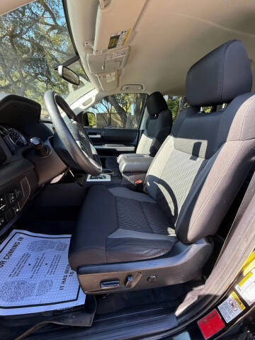 2016 Toyota Tundra SR5