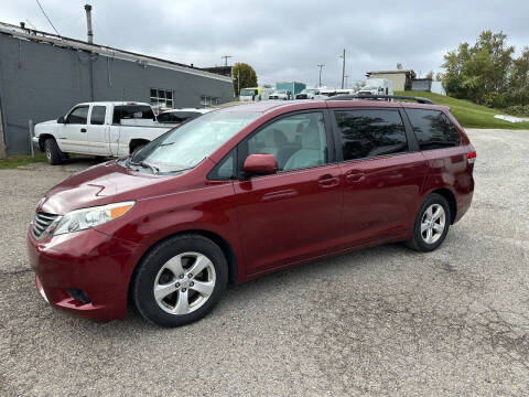 2013 Toyota Sienna for sale at Starrs Used Cars Inc in Barnesville OH