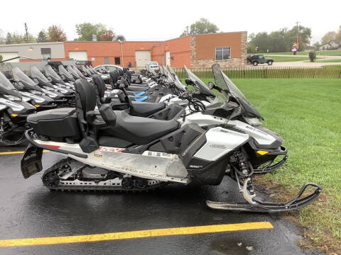 2020 Ski-Doo Grand Touring Sport Rotax®