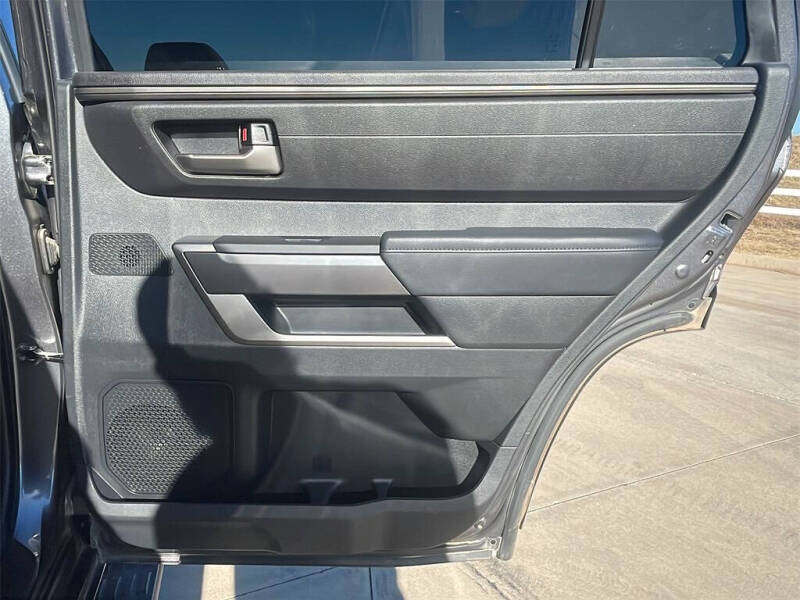 2025 Toyota Sequoia SR5