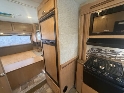 2017 Thor Motor Coach Chateau