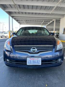 2008 Nissan Altima for sale at Auto Outlet Sac LLC in Sacramento CA