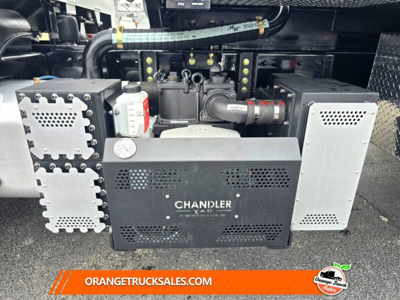 2016 Freightliner M2 106