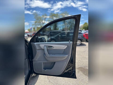 2017 Chevrolet Traverse LT