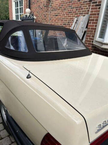 1982 Mercedes-Benz 380-Class 380 SL