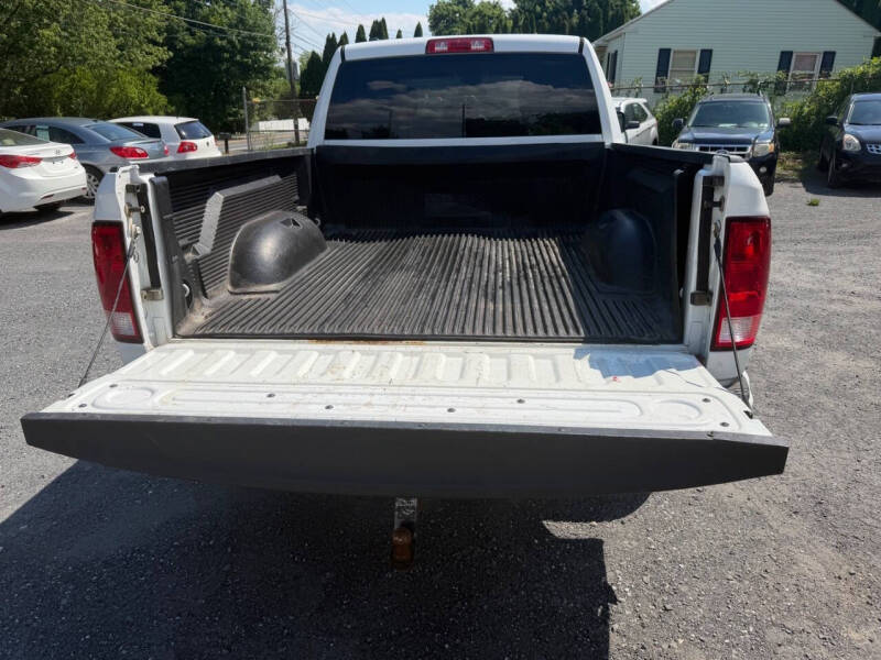 2017 RAM 1500 Express