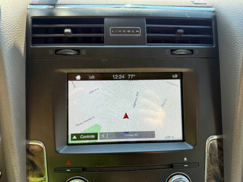 2017 Lincoln Navigator L Select