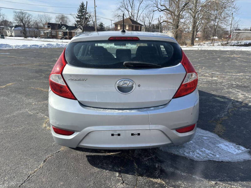 2017 Hyundai Accent SE