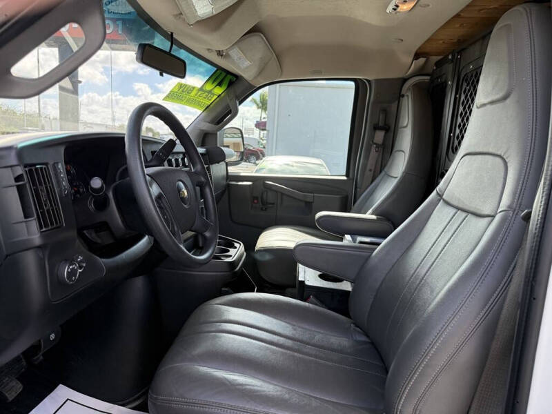 2020 Chevrolet Express 2500