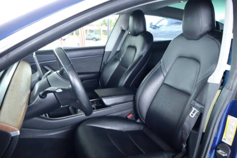2019 Tesla Model 3 Performance
