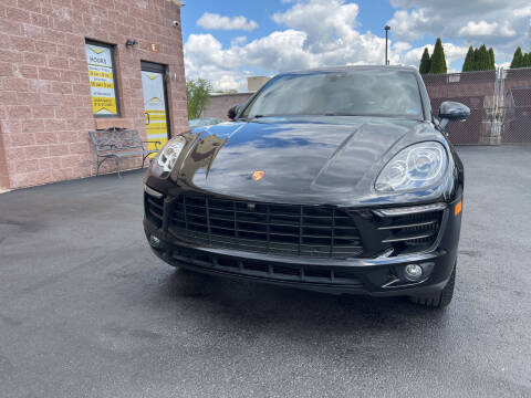 2017 Porsche Macan S