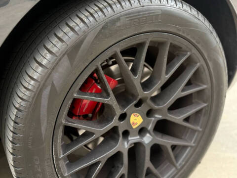 2018 Porsche Macan GTS